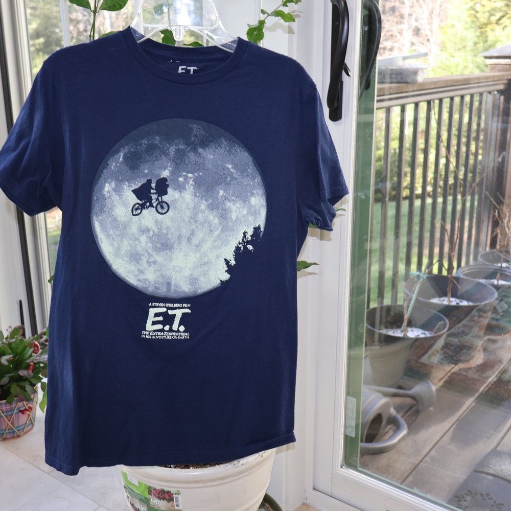 E.T. Graphic Tee - Navy with Moon Print